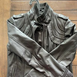 Guess genuine leather motorcycle jacket